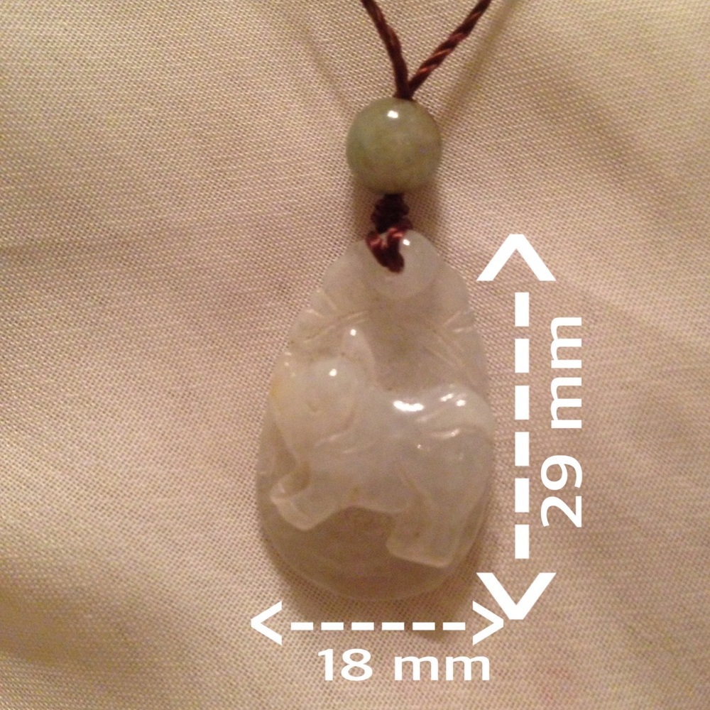 🌹This lucky pig necklace is real jade.🌹